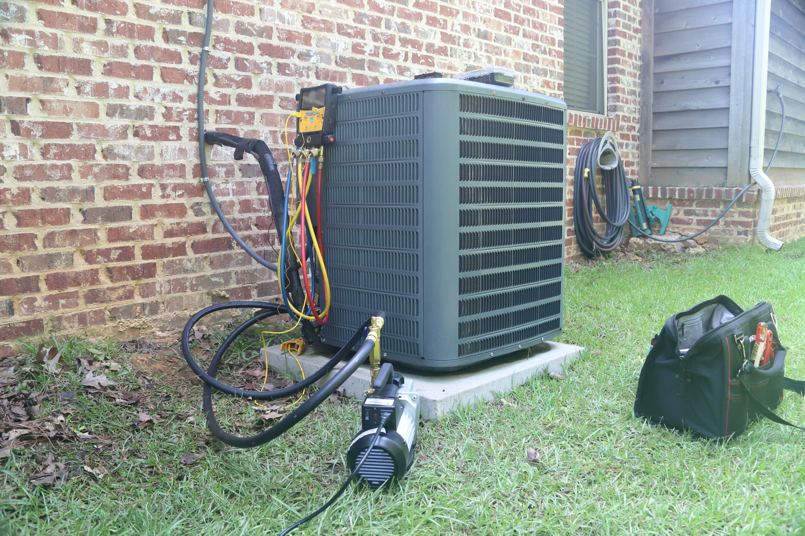 Common AC Problems in Sonora and How to Fix Them | Gatewood